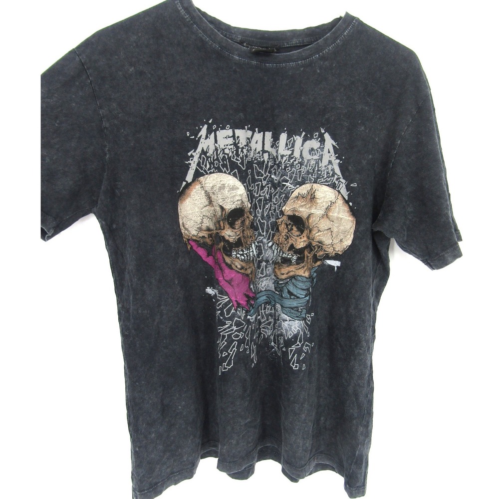 Stradivarius Metallica T-Shirt Unisex Small Black Acid Wash Skull Graphic Tee